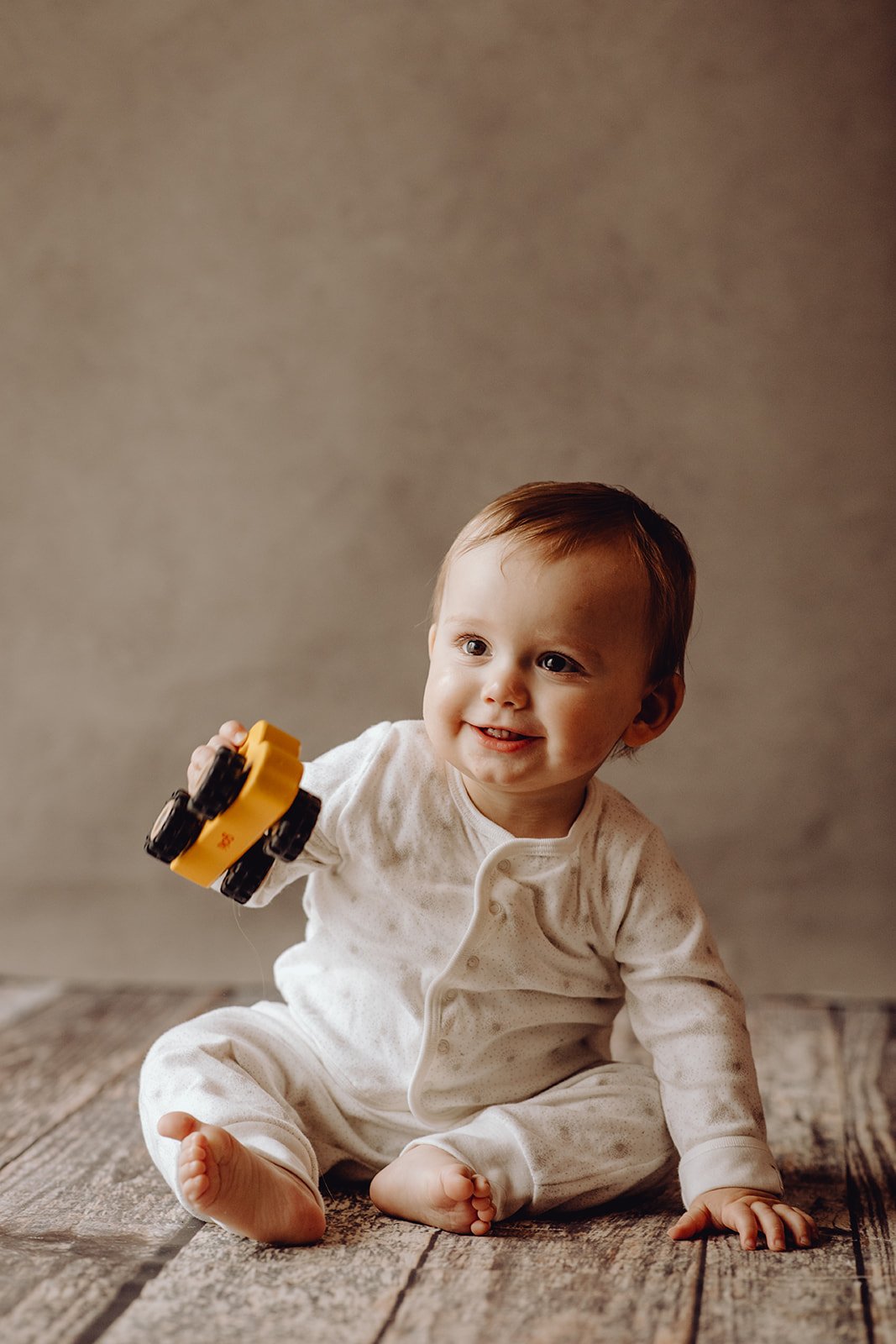 Sitter photography by Moments by Lux